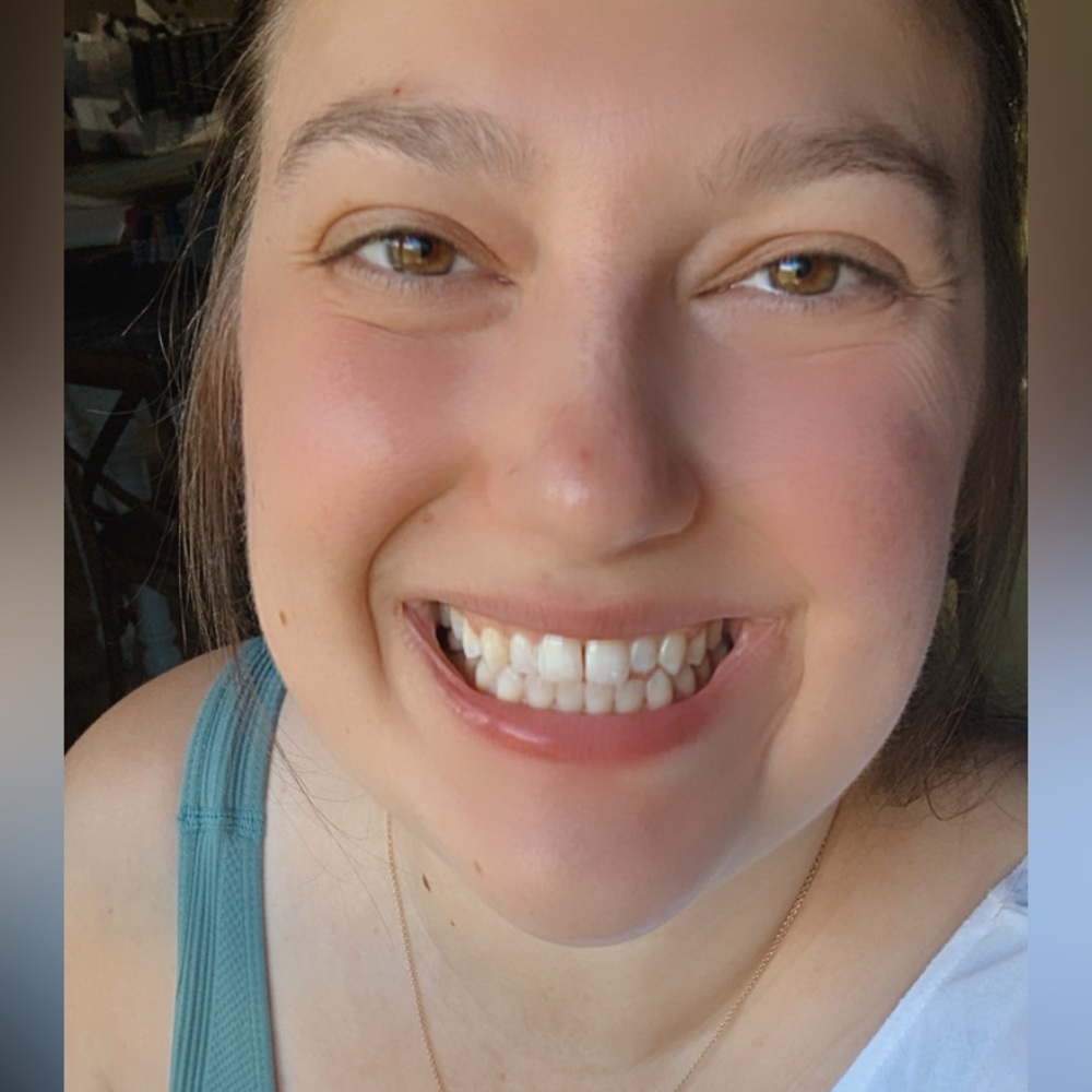 Meet your Posher, Natalie